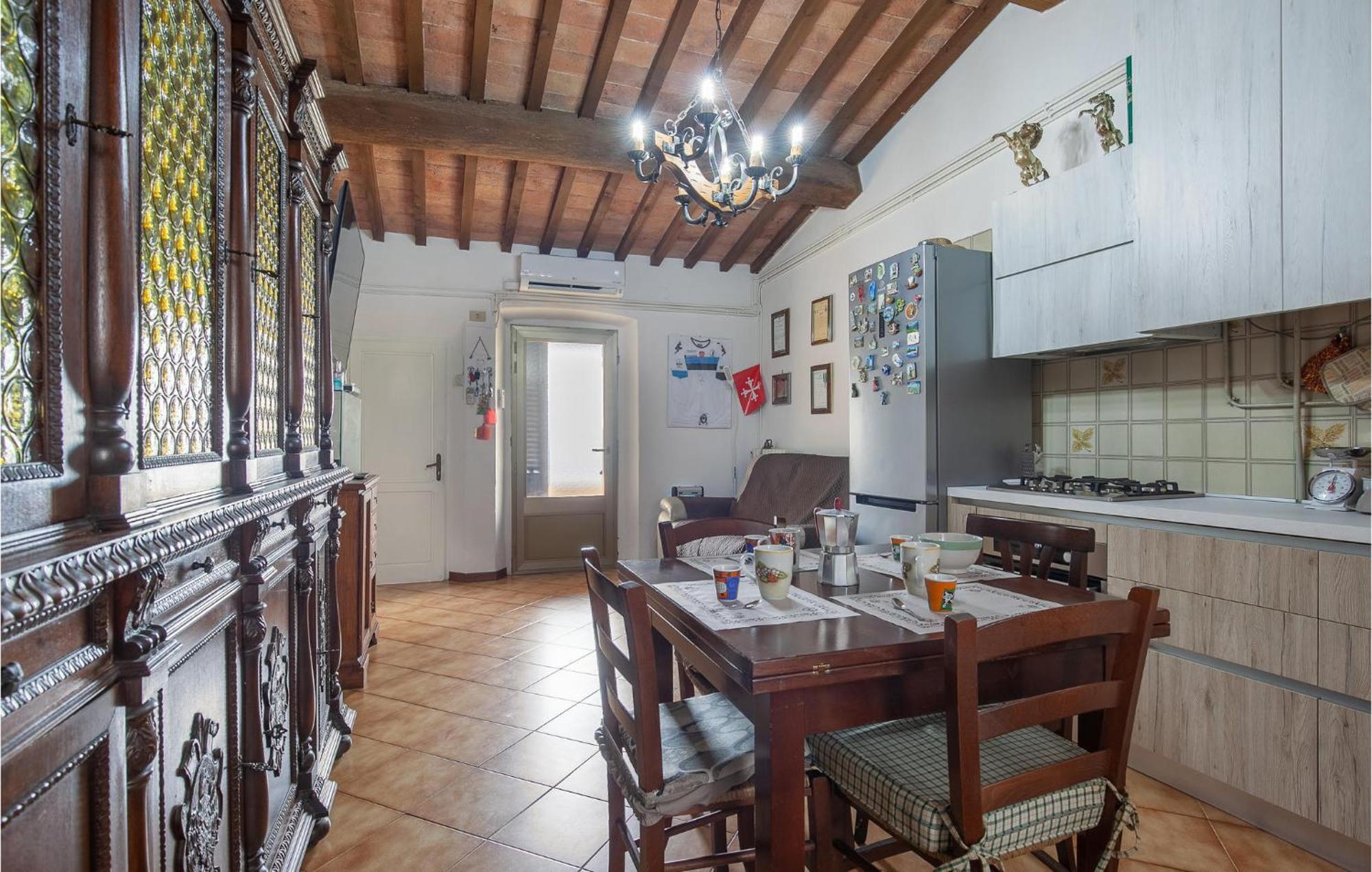 Awesome Home In Montefoscoli With Wifi Zewnętrze zdjęcie